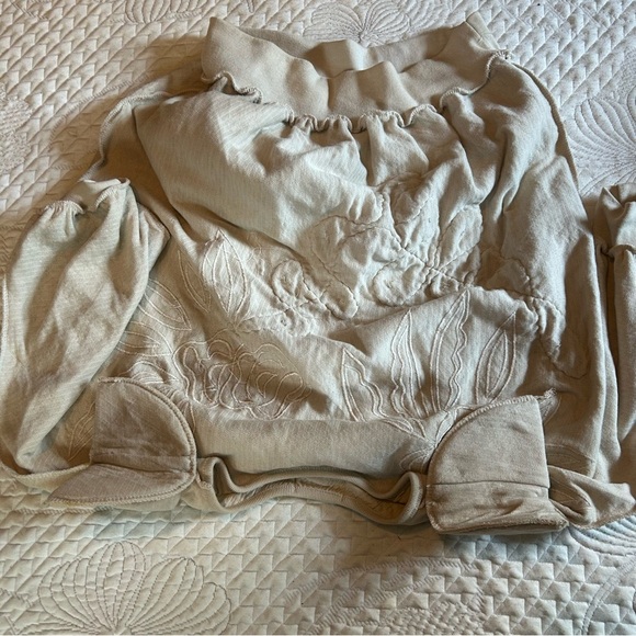 Vintage Adolfo Collectibles Pearl Embroidered‎ Crinkle Knit Top L - Picture 10 of 12